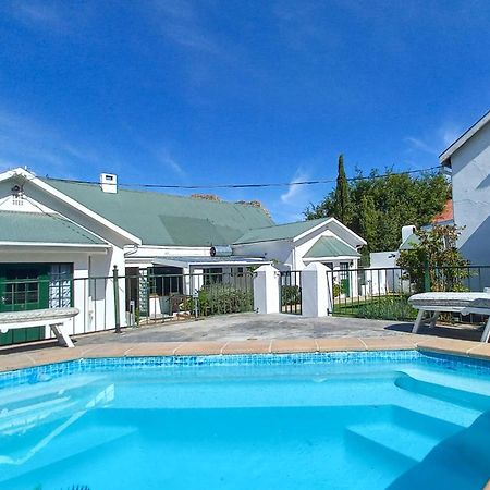 Koo Karoo Guest Lodge And Self Catering Монтегю Екстер'єр фото