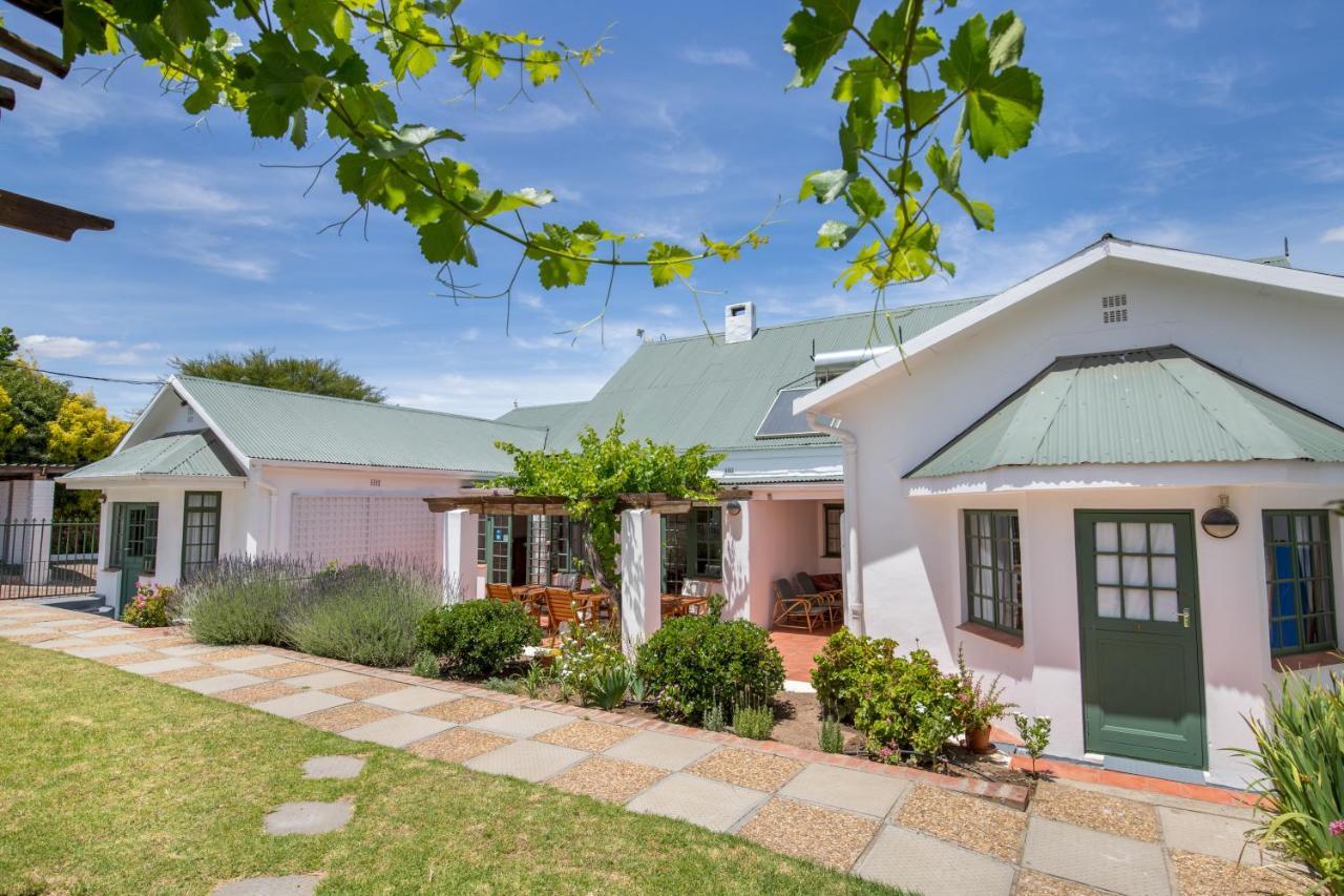 Koo Karoo Guest Lodge And Self Catering Монтегю Екстер'єр фото