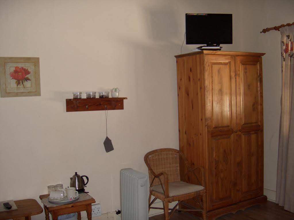 Koo Karoo Guest Lodge And Self Catering Монтегю Екстер'єр фото